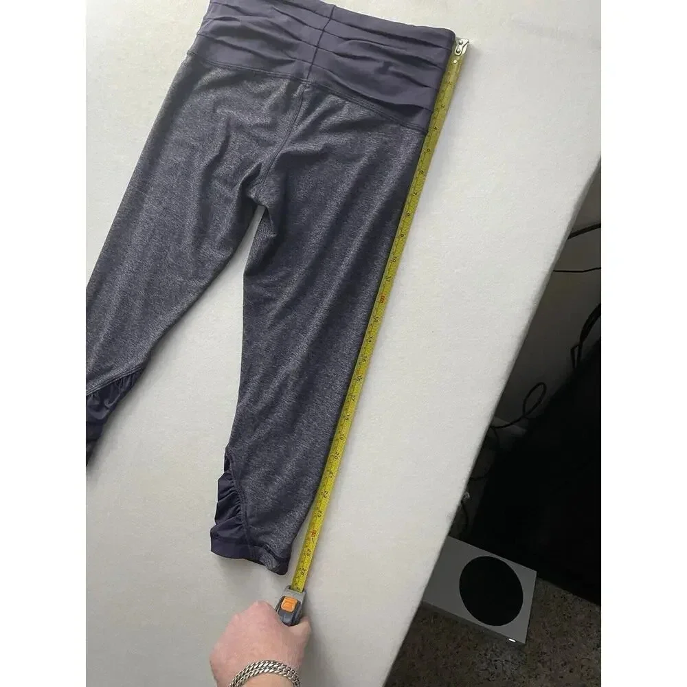 Lululemon Leggings Women’s Size 4 Cadet Blue Heather‎ Crop Embrace Scrunch